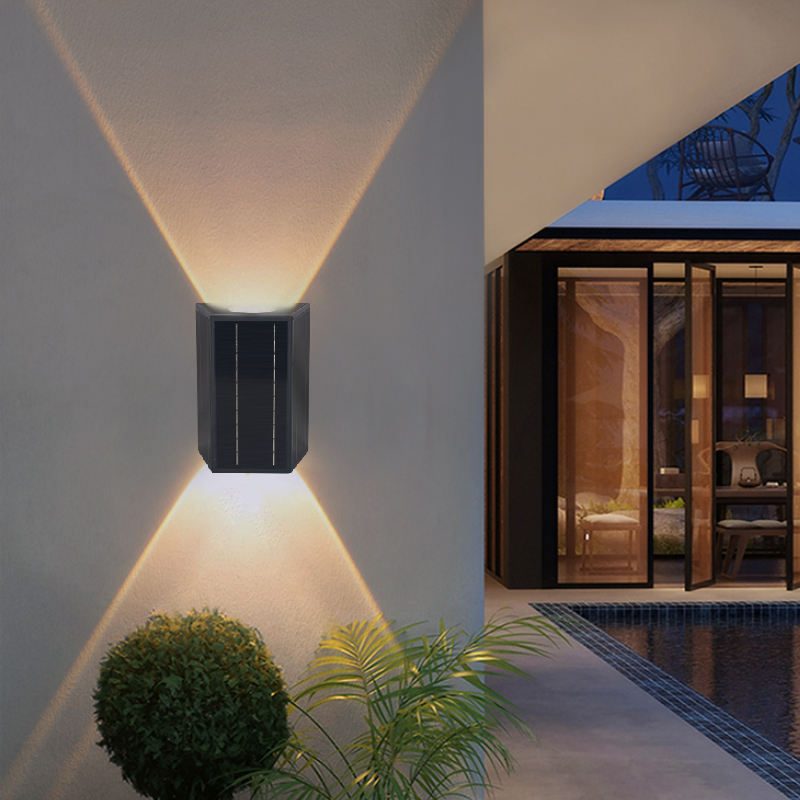 TX wall-mounted solar light